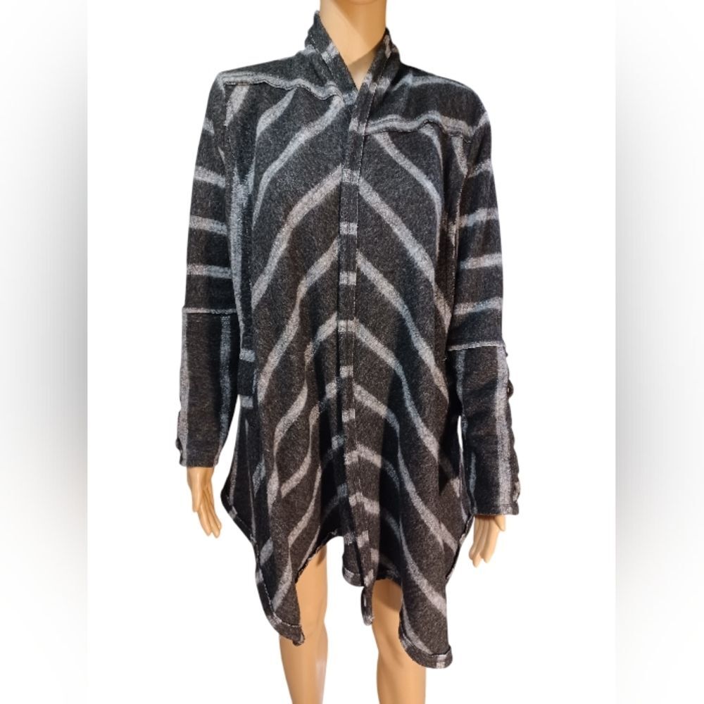 Knox Rose Black & Gray Tailored Cardigan Sweater Medium
